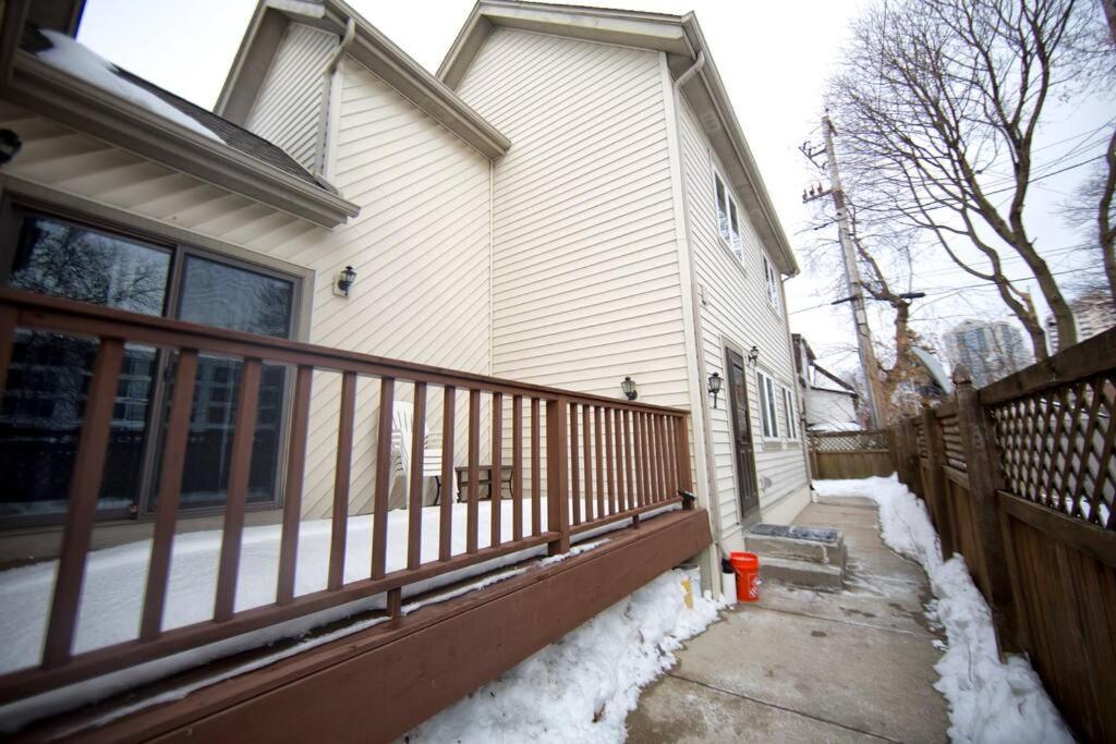 Tucked Away Off Brady - 4 Beds Leilighet Milwaukee Eksteriør bilde